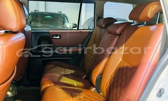 কেনা ব্যবহৃত Toyota Kluger White গাড়ী মধ্যে বানিয়াচং মধ্যে Habiganj কেনা ব্যবহৃত Toyota Kluger White গাড়ী মধ্যে বানিয়াচং মধ্যে Habiganj