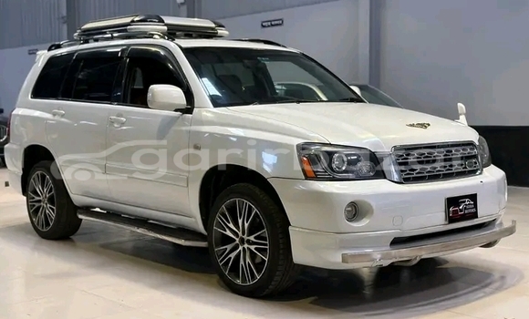 কেনা ব্যবহৃত Toyota Kluger White গাড়ী মধ্যে বানিয়াচং মধ্যে Habiganj কেনা ব্যবহৃত Toyota Kluger White গাড়ী মধ্যে বানিয়াচং মধ্যে Habiganj