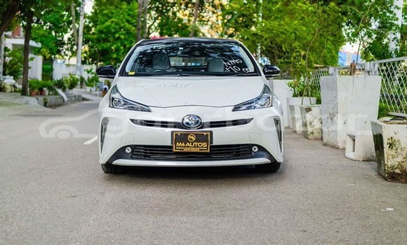 Buy Used 2020 Toyota prius in Badarganj, Rangpur Buy Used 2020 Toyota prius in Badarganj, Rangpur