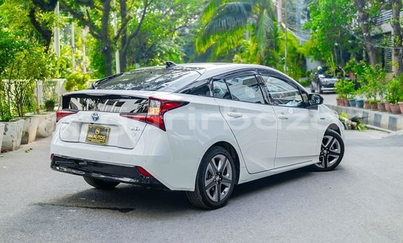 Buy Used 2020 Toyota prius in Badarganj, Rangpur Buy Used 2020 Toyota prius in Badarganj, Rangpur