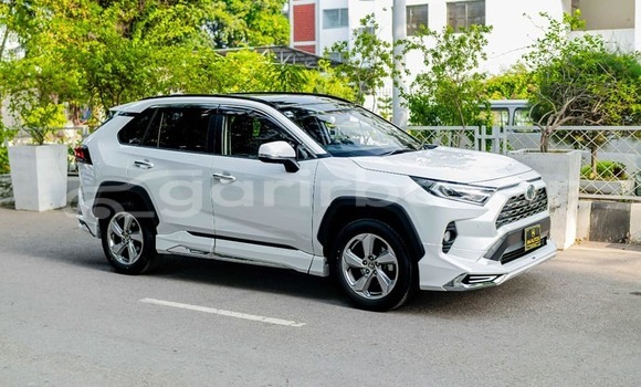 Buy Used 2020 Toyota rav 4 in Bajitpur, Kishorganj Buy Used 2020 Toyota rav 4 in Bajitpur, Kishorganj