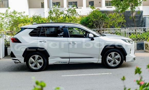 Buy Used 2020 Toyota rav 4 in Bajitpur, Kishorganj Buy Used 2020 Toyota rav 4 in Bajitpur, Kishorganj