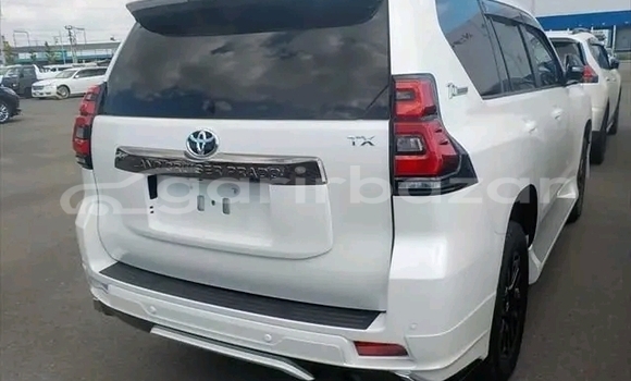 Buy Used Toyota Land Cruiser in Chandpur, Chandpur Buy Used Toyota Land Cruiser in Chandpur, Chandpur