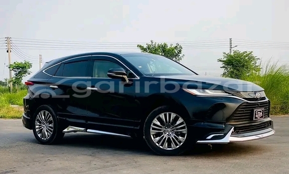 Buy Used Toyota Harrier in Chhatak, Sunamganj Buy Used Toyota Harrier in Chhatak, Sunamganj
