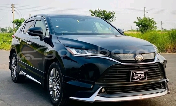 Buy Used Toyota Harrier in Chhatak, Sunamganj Buy Used Toyota Harrier in Chhatak, Sunamganj