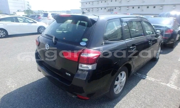 Buy Used Toyota Axio in Baniachang, Habiganj Buy Used Toyota Axio in Baniachang, Habiganj