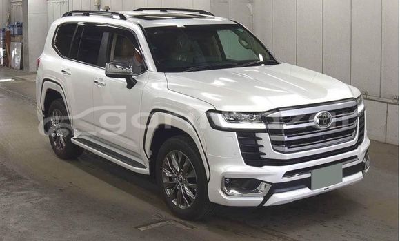 কেনা ব্যবহৃত Toyota Land Cruiser White গাড়ী মধ্যে ঢাকা মধ্যে Dhaka কেনা ব্যবহৃত Toyota Land Cruiser White গাড়ী মধ্যে ঢাকা মধ্যে Dhaka