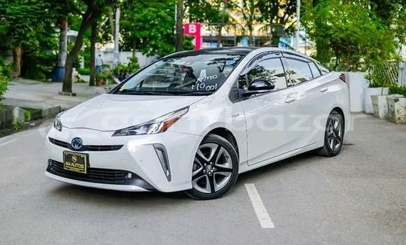 Buy Used Toyota Pius (zvw51) in Barguna, Barguna Buy Used Toyota Pius (zvw51) in Barguna, Barguna