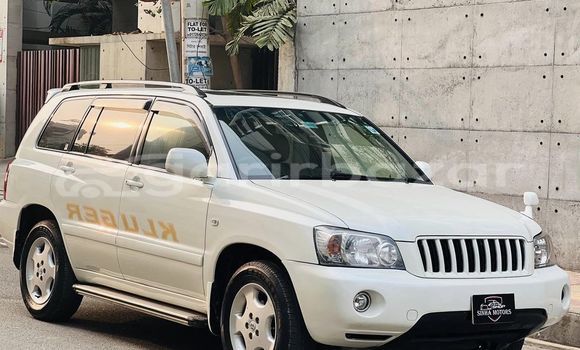 কেনা ব্যবহৃত Toyota Kluger White গাড়ী মধ্যে ঢাকা মধ্যে Dhaka কেনা ব্যবহৃত Toyota Kluger White গাড়ী মধ্যে ঢাকা মধ্যে Dhaka
