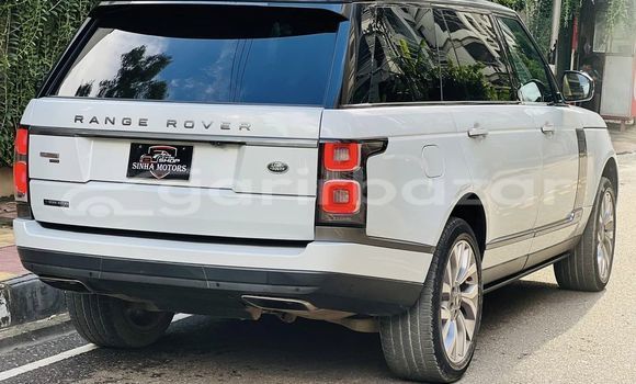 কেনা ব্যবহৃত Mercedes-Benz Range rover vogue White গাড়ী মধ্যে ঢাকা মধ্যে Dhaka কেনা ব্যবহৃত Mercedes-Benz Range rover vogue White গাড়ী মধ্যে ঢাকা মধ্যে Dhaka