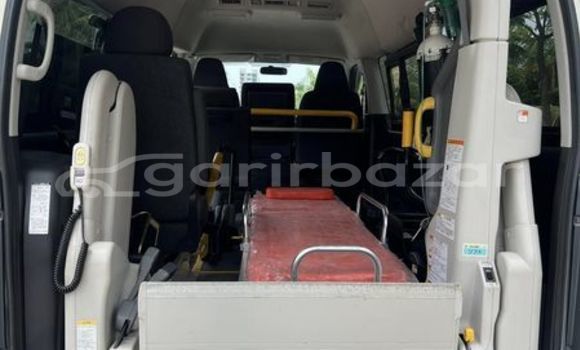 কেনা ব্যবহৃত Toyota Hiace White গাড়ী মধ্যে বদরগঞ্জ মধ্যে Rangpur কেনা ব্যবহৃত Toyota Hiace White গাড়ী মধ্যে বদরগঞ্জ মধ্যে Rangpur