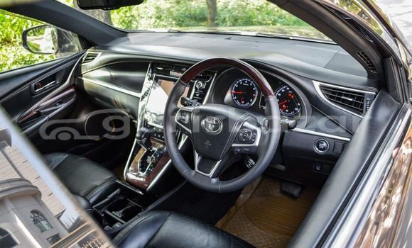 কেনা ব্যবহৃত Toyota Harrier Other গাড়ী মধ্যে ঢাকা মধ্যে Dhaka কেনা ব্যবহৃত Toyota Harrier Other গাড়ী মধ্যে ঢাকা মধ্যে Dhaka