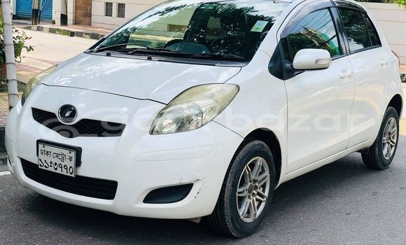 কেনা ব্যবহৃত Toyota Vitz White গাড়ী মধ্যে ঢাকা মধ্যে Dhaka কেনা ব্যবহৃত Toyota Vitz White গাড়ী মধ্যে ঢাকা মধ্যে Dhaka