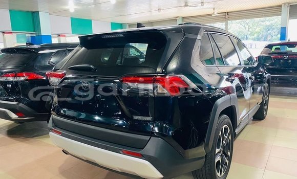 Buy Used 2016 Toyota Ractis in Damurhuda, Chuadanga Buy Used 2016 Toyota Ractis in Damurhuda, Chuadanga