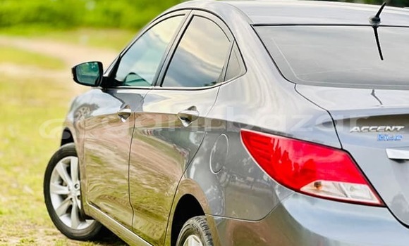 Buy Used 2017 Hyundai Accent in Dhaka, Dhaka Buy Used 2017 Hyundai Accent in Dhaka, Dhaka