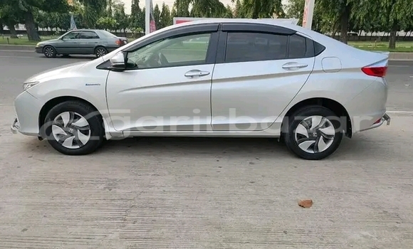 Buy Used Honda Jade in Bandarban, Bandarban Buy Used Honda Jade in Bandarban, Bandarban