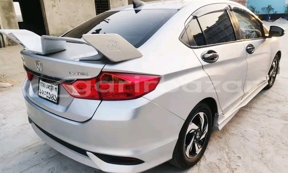 কেনা ব্যবহৃত Honda City White গাড়ী মধ্যে বুরহানউদ্দিন মধ্যে Bhola কেনা ব্যবহৃত Honda City White গাড়ী মধ্যে বুরহানউদ্দিন মধ্যে Bhola