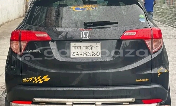 Buy Used Honda Vezel in Chittagong, Chittagong Buy Used Honda Vezel in Chittagong, Chittagong