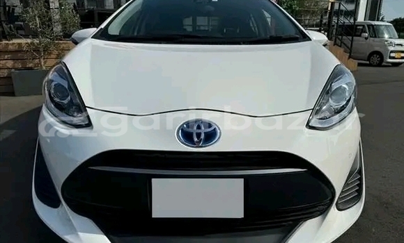 Buy Used Toyota Axio in Adamighi, Bogora Buy Used Toyota Axio in Adamighi, Bogora