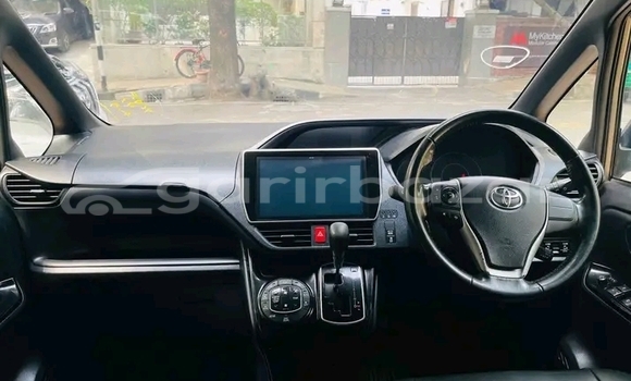 Buy Used Toyota Noah in Chhagalnaiya, Feni Buy Used Toyota Noah in Chhagalnaiya, Feni