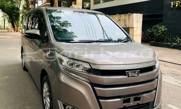 Buy Used Toyota Noah in Chhagalnaiya, Feni Buy Used Toyota Noah in Chhagalnaiya, Feni