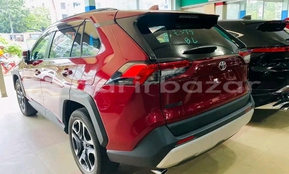 Buy Used Toyota Rav 4 in Boalkhali, Chattagam Buy Used Toyota Rav 4 in Boalkhali, Chattagam