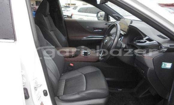 কেনা ব্যবহৃত Toyota harrier advance premium Pearl গাড়ী মধ্যে ঢাকা মধ্যে Dhaka কেনা ব্যবহৃত Toyota harrier advance premium Pearl গাড়ী মধ্যে ঢাকা মধ্যে Dhaka