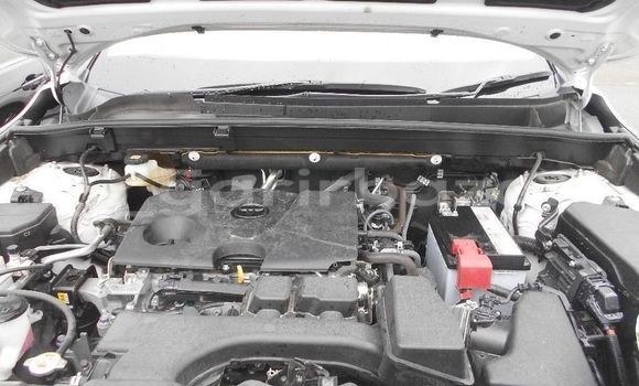 কেনা ব্যবহৃত Toyota harrier advance premium Pearl গাড়ী মধ্যে ঢাকা মধ্যে Dhaka কেনা ব্যবহৃত Toyota harrier advance premium Pearl গাড়ী মধ্যে ঢাকা মধ্যে Dhaka