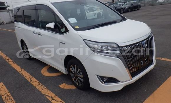 কেনা ব্যবহৃত Toyota esquire gi Pearl গাড়ী মধ্যে ঢাকা মধ্যে Dhaka কেনা ব্যবহৃত Toyota esquire gi Pearl গাড়ী মধ্যে ঢাকা মধ্যে Dhaka