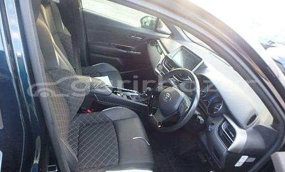 কেনা ব্যবহৃত Toyota chr g-led package Mica blue গাড়ী মধ্যে ঢাকা মধ্যে Dhaka কেনা ব্যবহৃত Toyota chr g-led package Mica blue গাড়ী মধ্যে ঢাকা মধ্যে Dhaka