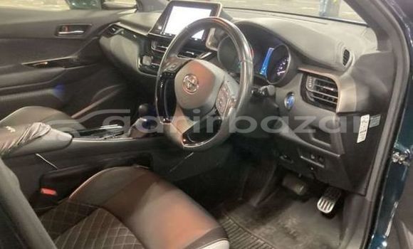 কেনা ব্যবহৃত Toyota chr g-led package Mica blue গাড়ী মধ্যে ঢাকা মধ্যে Dhaka কেনা ব্যবহৃত Toyota chr g-led package Mica blue গাড়ী মধ্যে ঢাকা মধ্যে Dhaka