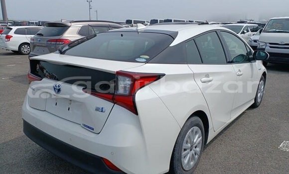 Buy Used 2022 Toyota prius in Dhaka, Dhaka Buy Used 2022 Toyota prius in Dhaka, Dhaka