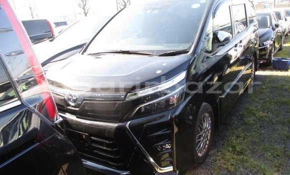 Buy Used 2020 Toyota Voxy in Dhaka, Dhaka Buy Used 2020 Toyota Voxy in Dhaka, Dhaka