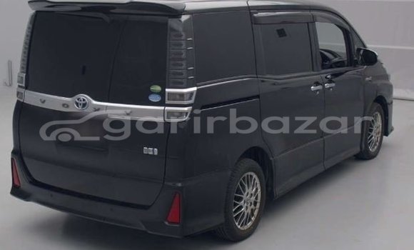 Buy Used 2021 Toyota Voxy in Dhaka, Dhaka Buy Used 2021 Toyota Voxy in Dhaka, Dhaka