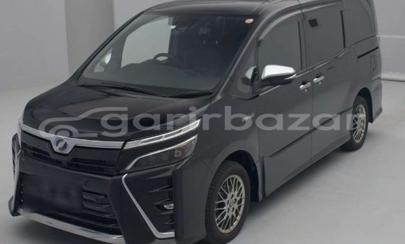 Buy Used 2021 Toyota Voxy in Dhaka, Dhaka Buy Used 2021 Toyota Voxy in Dhaka, Dhaka