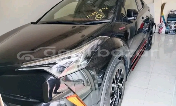 Buy Used Toyota CH-R in Bhandaria, Pirojpur Buy Used Toyota CH-R in Bhandaria, Pirojpur