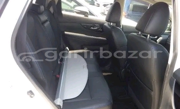 Buy Used Nissan X–Trail in Bhola, Bhola Buy Used Nissan X–Trail in Bhola, Bhola