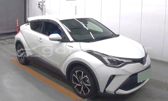 Buy Used Toyota C-HR in Bajitpur, Kishorganj Buy Used Toyota C-HR in Bajitpur, Kishorganj
