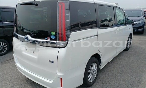 কেনা ব্যবহৃত Toyota X Noah Pearl গাড়ী মধ্যে ঢাকা মধ্যে Dhaka কেনা ব্যবহৃত Toyota X Noah Pearl গাড়ী মধ্যে ঢাকা মধ্যে Dhaka