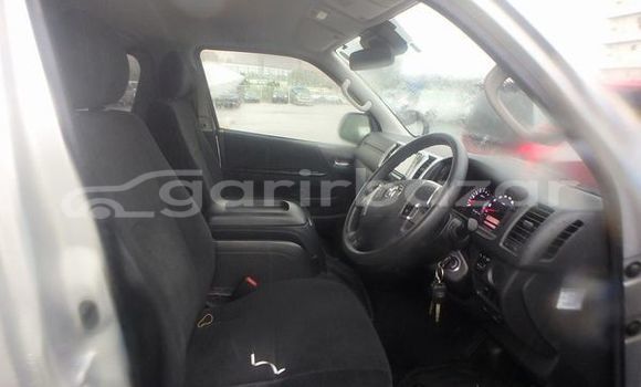 কেনা ব্যবহৃত Toyota hiace super-gl Silver গাড়ী মধ্যে ঢাকা মধ্যে Dhaka কেনা ব্যবহৃত Toyota hiace super-gl Silver গাড়ী মধ্যে ঢাকা মধ্যে Dhaka