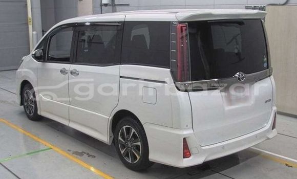 কেনা ব্যবহৃত Toyota noah si wxb Pearl গাড়ী মধ্যে ঢাকা মধ্যে Dhaka কেনা ব্যবহৃত Toyota noah si wxb Pearl গাড়ী মধ্যে ঢাকা মধ্যে Dhaka