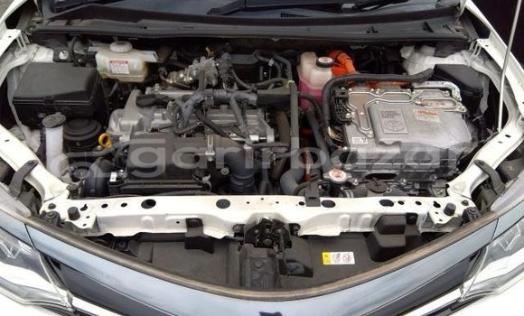 কেনা ব্যবহৃত Toyota Fielder WXB Pearl গাড়ী মধ্যে ঢাকা মধ্যে Dhaka কেনা ব্যবহৃত Toyota Fielder WXB Pearl গাড়ী মধ্যে ঢাকা মধ্যে Dhaka