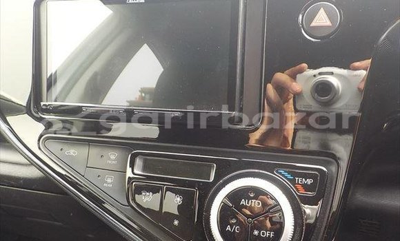 কেনা ব্যবহৃত Toyota aqua s Pearl গাড়ী মধ্যে ঢাকা মধ্যে Dhaka কেনা ব্যবহৃত Toyota aqua s Pearl গাড়ী মধ্যে ঢাকা মধ্যে Dhaka