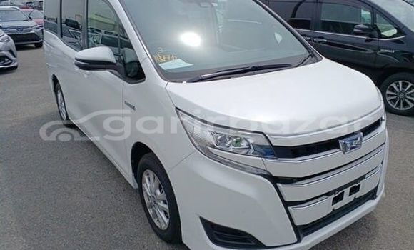 কেনা ব্যবহৃত Toyota X Noah Pearl গাড়ী মধ্যে ঢাকা মধ্যে Dhaka কেনা ব্যবহৃত Toyota X Noah Pearl গাড়ী মধ্যে ঢাকা মধ্যে Dhaka