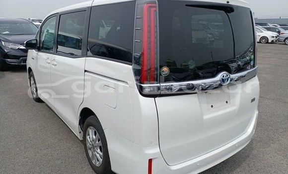 কেনা ব্যবহৃত Toyota X Noah Pearl গাড়ী মধ্যে ঢাকা মধ্যে Dhaka কেনা ব্যবহৃত Toyota X Noah Pearl গাড়ী মধ্যে ঢাকা মধ্যে Dhaka