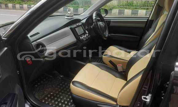 Buy Used 2021 Toyota Axio in Alamdanga, Chuadanga Buy Used 2021 Toyota Axio in Alamdanga, Chuadanga