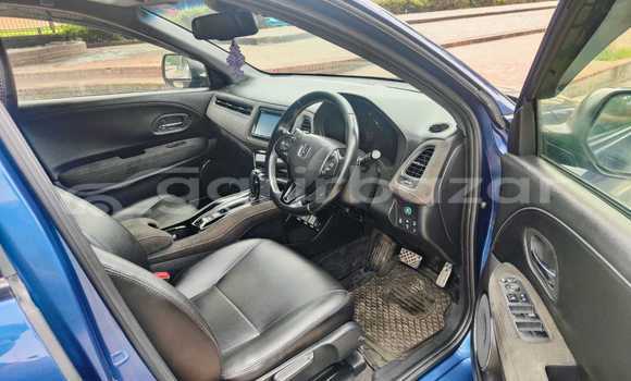 Buy Used 2020 Honda Vezel in Badarganj, Rangpur Buy Used 2020 Honda Vezel in Badarganj, Rangpur