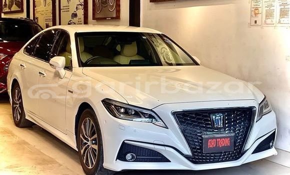 Buy Used 2018 Toyota Crown in Dhaka, Dhaka Buy Used 2018 Toyota Crown in Dhaka, Dhaka