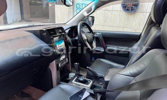 Buy Used 2011 Toyota Land cruiser prado in Dhaka, Dhaka Buy Used 2011 Toyota Land cruiser prado in Dhaka, Dhaka