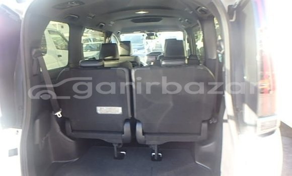 কেনা ব্যবহৃত Toyota Esquire White গাড়ী মধ্যে বাগেরহাট মধ্যে Khulna কেনা ব্যবহৃত Toyota Esquire White গাড়ী মধ্যে বাগেরহাট মধ্যে Khulna